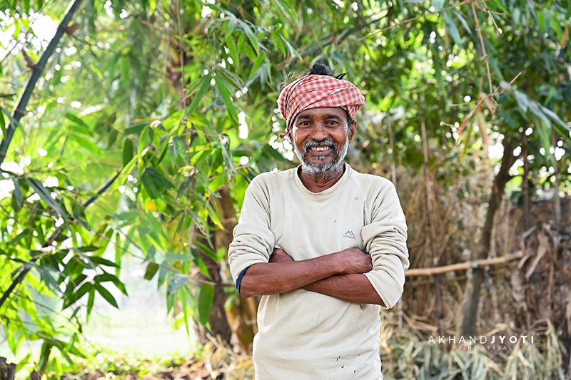 A confident Ramupdesh after sight-restoration